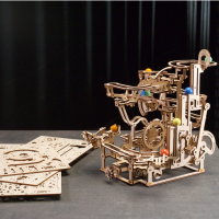 UGEARS Murmelbahn mit Stufenwinde 3D Holz Bausatz HolzPuzzle Modellbausatz 70170